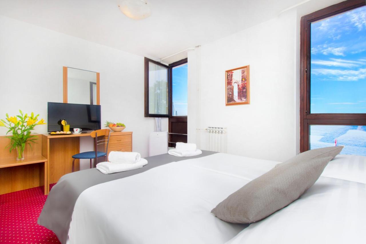 Hotel Jadran Šibenik Exteriér fotografie